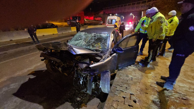 Polisten kaçıyordu: Otomobil tanınmaz hale geldi - Resim : 4