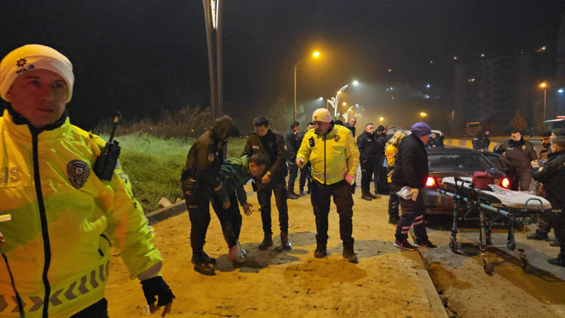 Polisten kaçıyordu: Otomobil tanınmaz hale geldi - Resim : 2