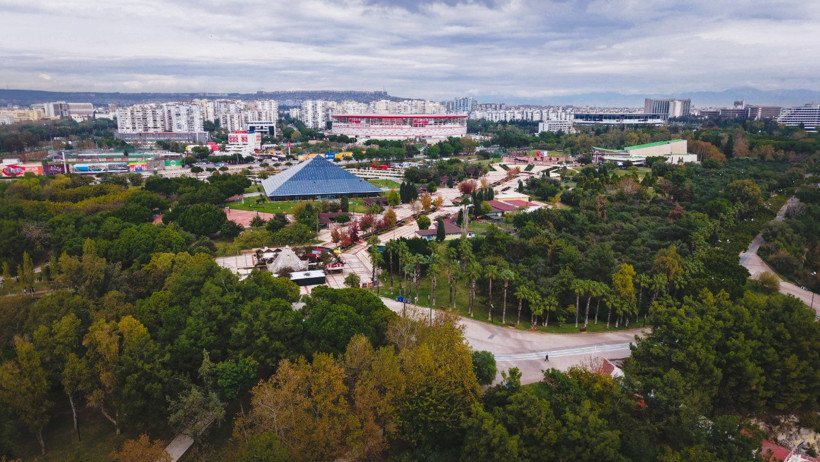 6 milyar dolarlık arazi davası arap sa&ccedil;ına d&ouml;nd&uuml; - Resim : 1