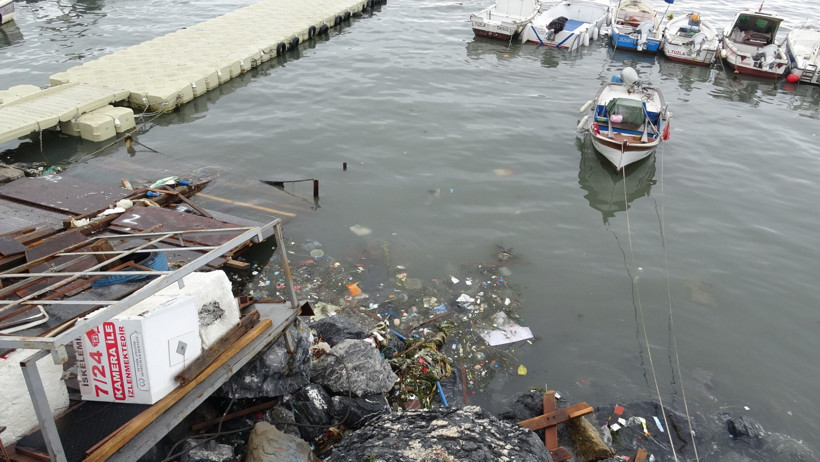 Havadan görüntülendi: Pendik sahilinde çevre felaketi endişesi - Resim : 2