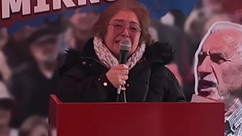 Kendini tutamayıp ağlamaya başladı: AKP'lilere de sesleniyorum - Resim : 1