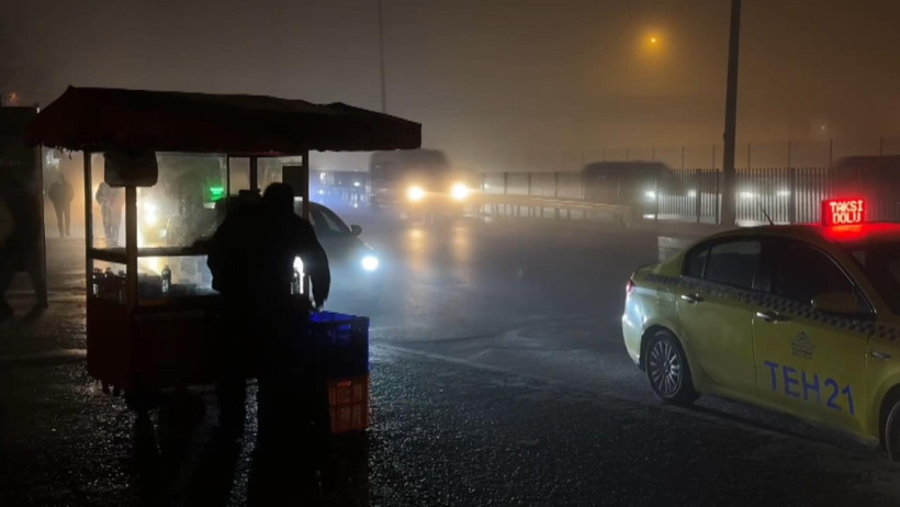 İstanbul'da sis etkili oluyor: Görüş mesafesi düştü, trafik tıkandı - Resim : 2
