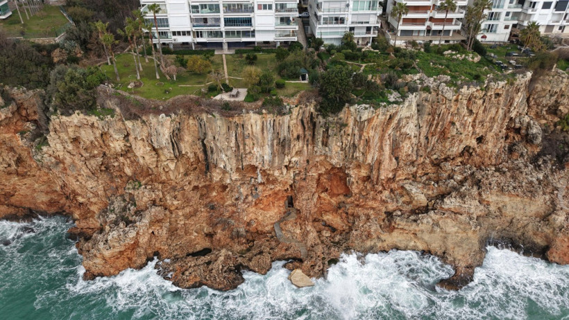 Falez işgaline raporlu tepki: Derhal sonlandırılmalı - Resim : 2