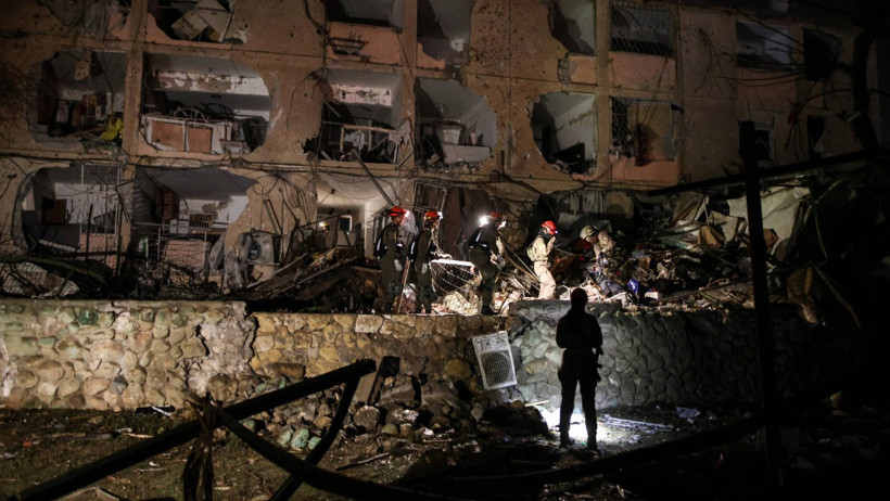 İran, İsrail’de iki kentini vurdu: Onlarca yaralı var - Resim : 4