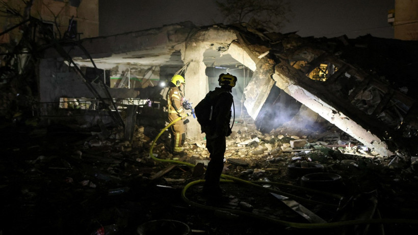 İran, İsrail’de iki kentini vurdu: Onlarca yaralı var - Resim : 3