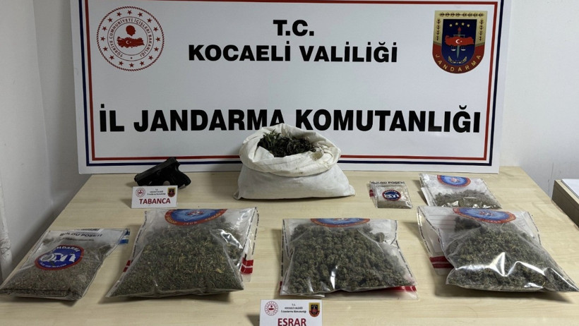 Evleri uyuşturucu serasına, tuvaletleri laboratuvara &ccedil;evirmişler - Resim : 6