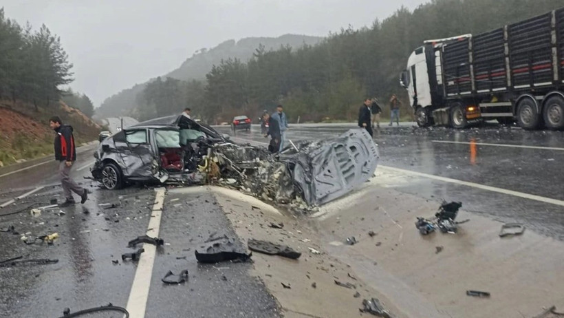 Muğla'da feci kaza! AKP&rsquo;li isimler &ouml;l&uuml;mden d&ouml;nd&uuml; - Resim : 1