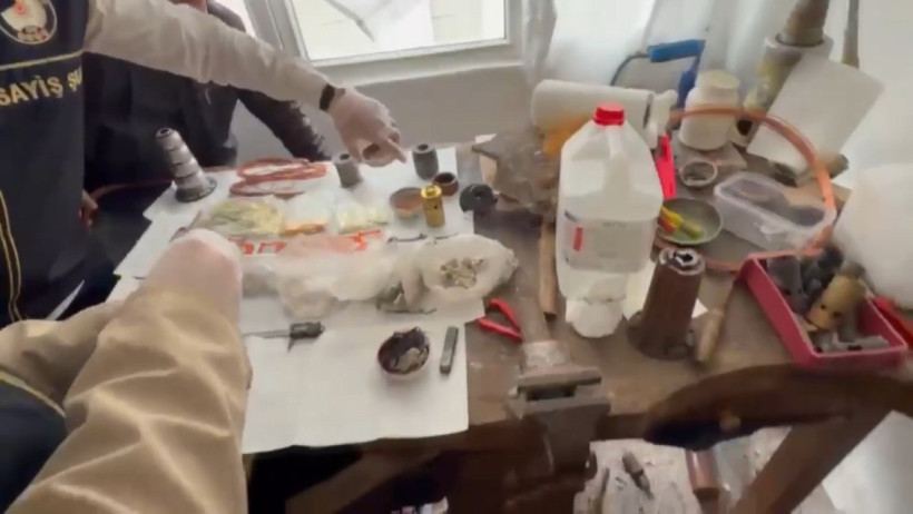 Pirinçten üretti altın diye sattı: Milyonluk vurgun böyle ortaya çıktı - Resim : 1