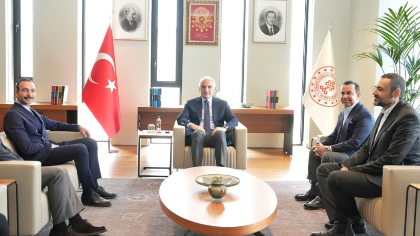 Bakan Ersoy'dan Görkem Sevindik'e 'Gazze' desteği - Resim : 1