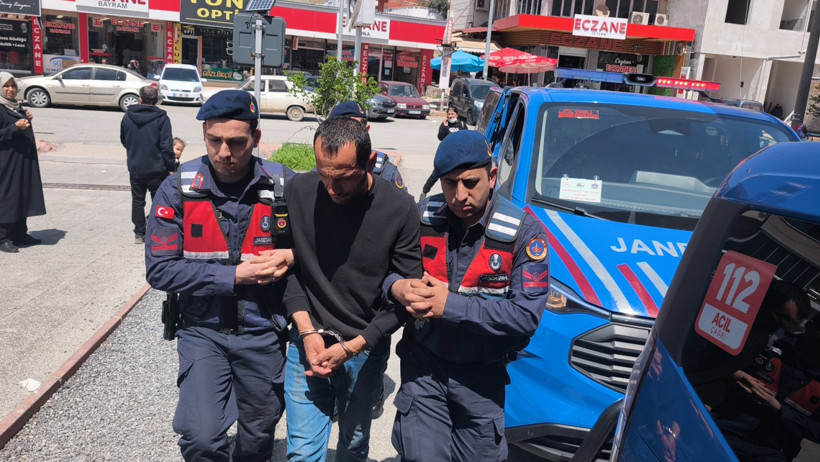 Eşini başından vurarak öldürdü: Karakola gidip teslim oldu - Resim : 1