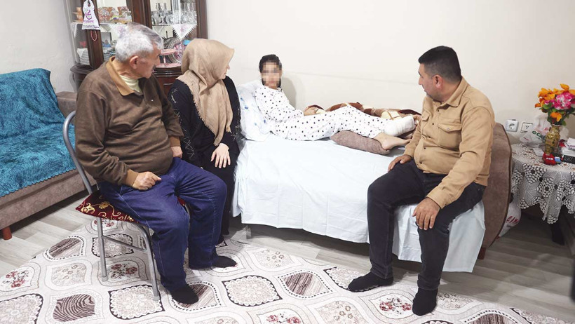 O baba &ccedil;ete su&ccedil;undan polislikten atılmış - Resim : 1