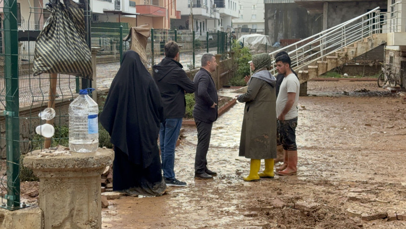 Mardin'de sel felaketi: 150’ye yakın ev sular altında kaldı - Resim : 3