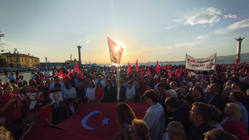 İzmir’de mutlak butlan protestosu: Tebligatları yırtıp atıyoruz - Resim : 3