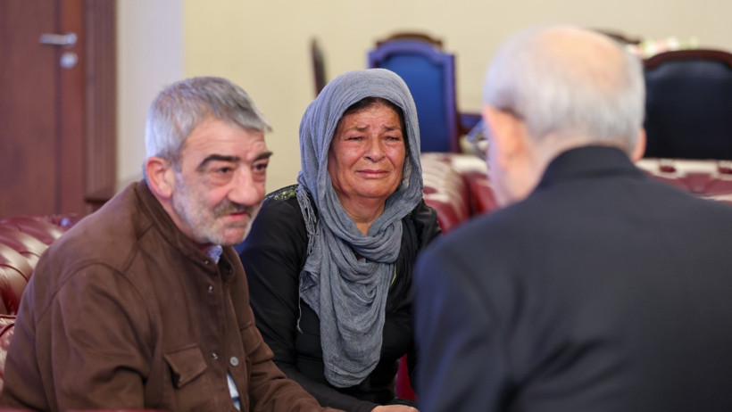 Kılıçdaroğlu mağdur aileyi ağırladı: Şikayetten vazgeçildi - Resim : 1