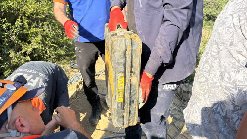 Çorum'da bir kişinin kaybolduğu mağaranın içi görüntülendi - Resim : 2