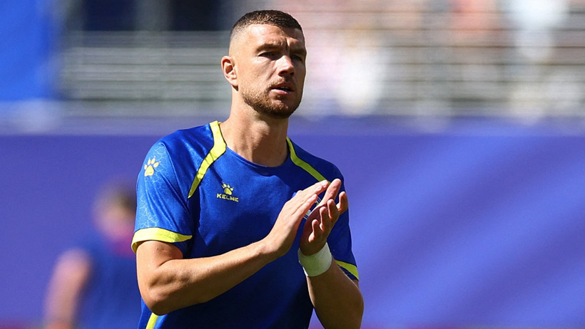 Edin Dzeko'nun isteği, Schalke ile görüşmeleri tıkadı - Resim : 1