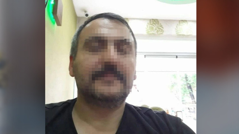 Karab&uuml;k'te dehşet! 3 &ccedil;ocuğunu dışarı &ccedil;ıkardığı kadının boğazını kesti - Resim : 1