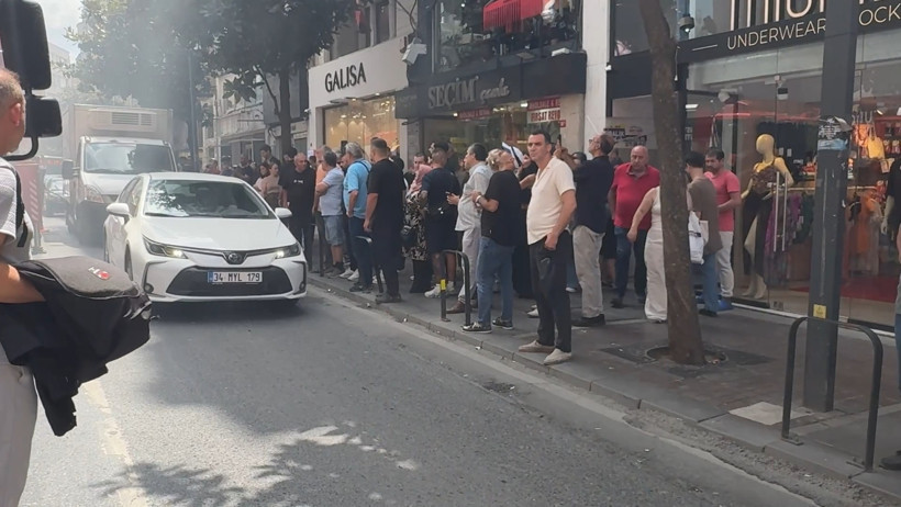 Nişantaşı'nda 7 katlı binada elektrik panosu patladı, yangın çıktı - Resim : 2