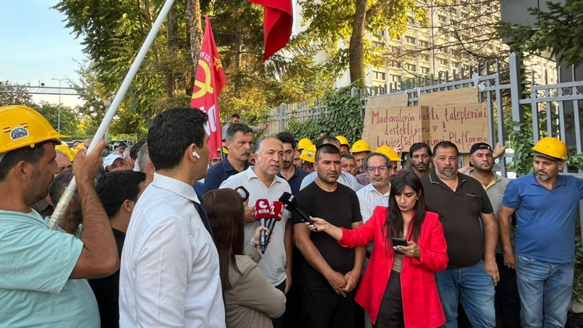 Madencilerin 4,5 aydır sürdürdüğü direniş zaferle son buldu - Resim : 3