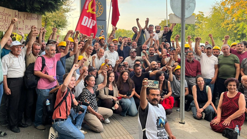 Madencilerin 4,5 aydır sürdürdüğü direniş zaferle son buldu - Resim : 1