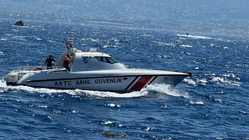 Girne açıklarında feribot battı: İçinde 267 kişi vardı - Resim : 3