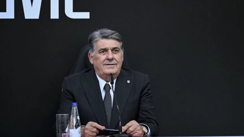 Serdal Adalı soyunma odasında futbolcuları çıldırttı: Derbi sevinci ikiye katlandı - Resim : 1