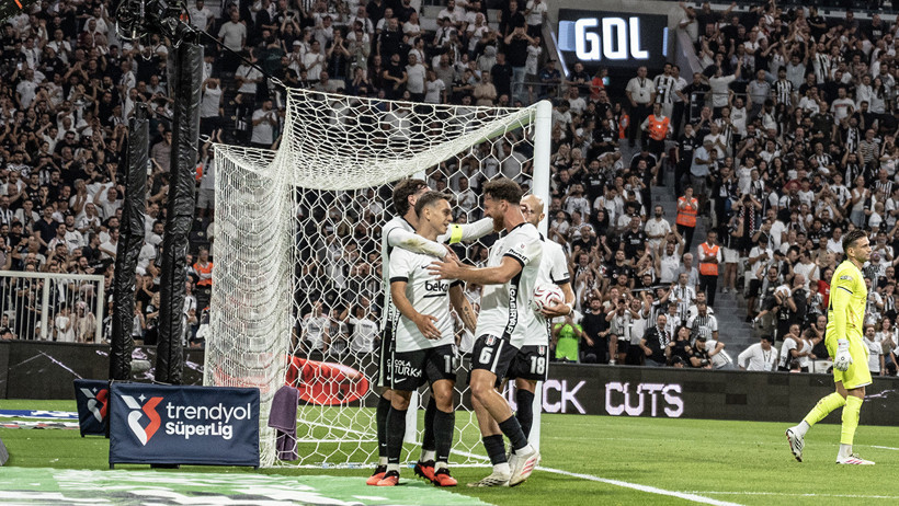 Beşiktaş'ı VAR bile durduramadı: Dolmabahçe'de ezici zafer - Resim : 1