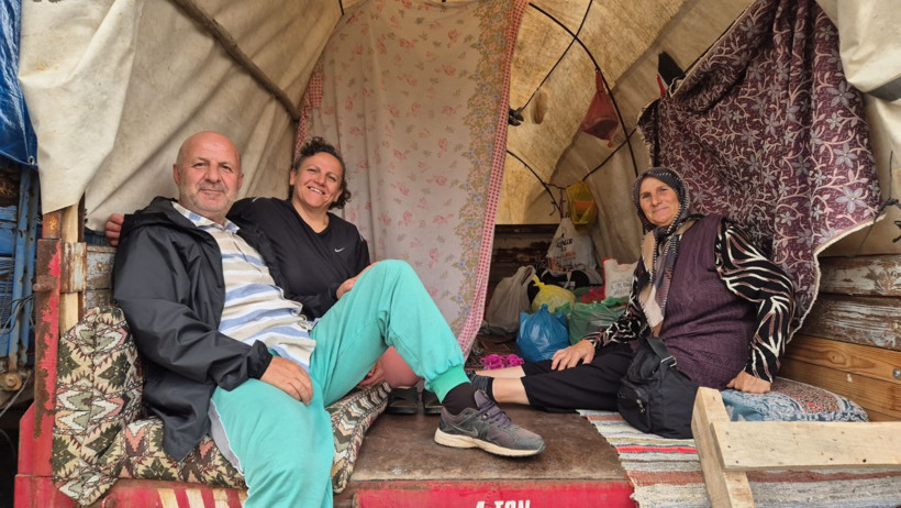 Nüfusu sadece 1700 kişi: 4 günde yaklaşık 400 bin kişi akın etti - Resim: 8