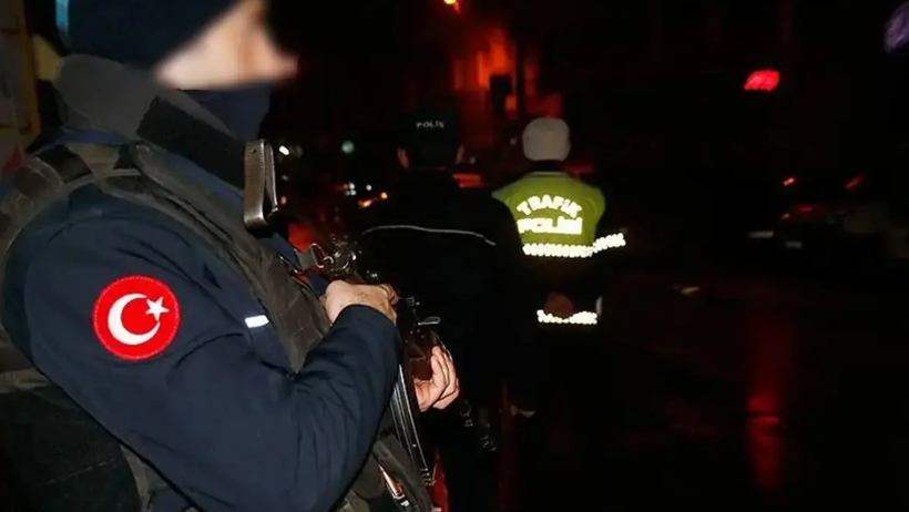 Sokak hakkı &ccedil;etesine operasyon. Akın G&uuml;rlek duyurdu - Resim : 1