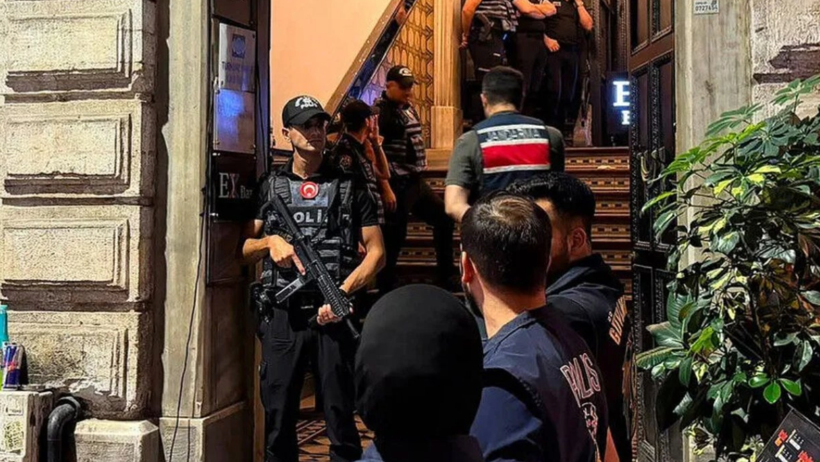 İzmir'de "Ailem Güvende" operasyonunda 16 kişi tutuklandı - Resim : 2