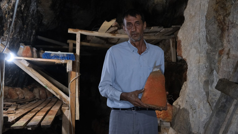 Mağaraya beyaz giriyor kırmızı &ccedil;ıkıyor. Bu yıl 42 ton &uuml;retildi - Resim : 2
