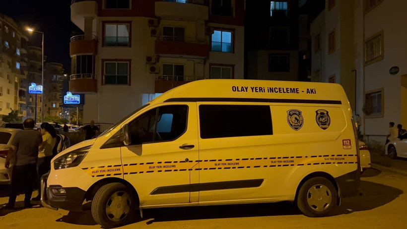 Boşandığı eşini ve oğlunu silahla vurup intihar etti - Resim : 2