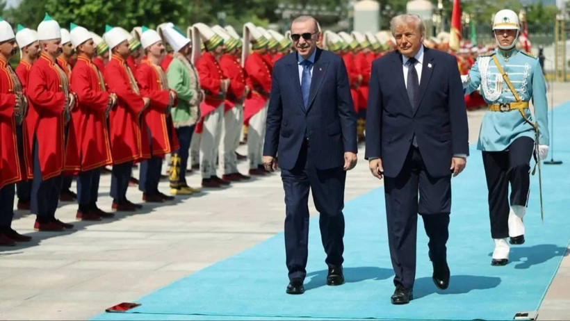 Tören malzemesine 8,6 milyon TL harcandı - Resim : 1