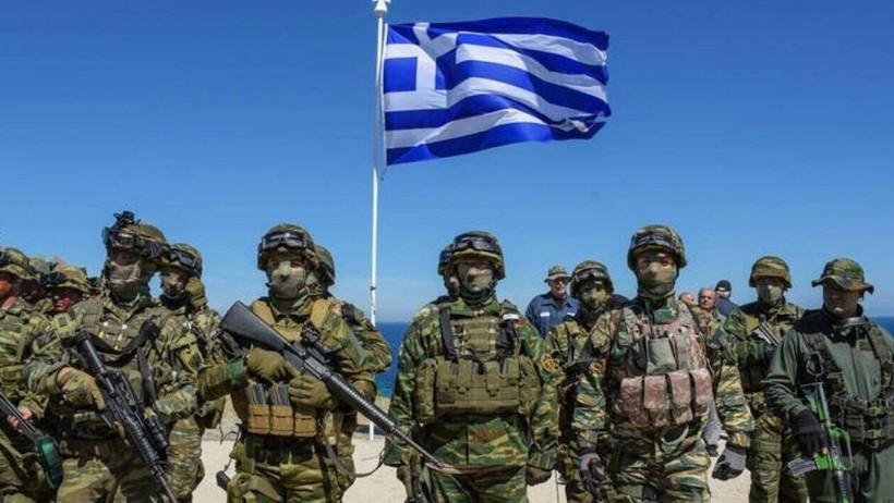 Yunanistan T&uuml;rkiye&rsquo;nin dibine komando birliği konuşlandırdı - Resim : 1