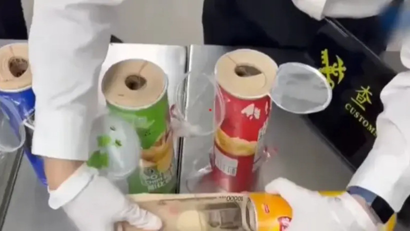 Her cips kutusundan tomar tomar para &ccedil;ıktı. - Resim : 1
