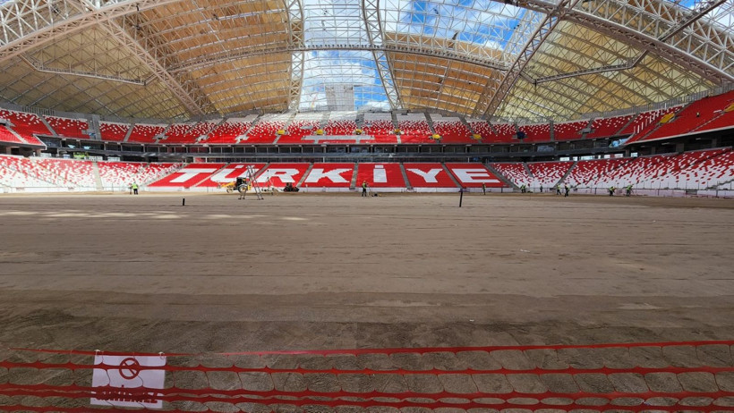 Türkiye'nin merakla beklediği 51 bin kişilik stadyum bitmek üzere - Resim: 8