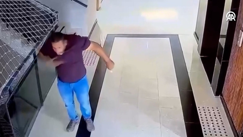 Kayseri’de hayat kurtaran müdahale kamerada: Heimlich manevrasıyla kurtarıldı - Resim : 1