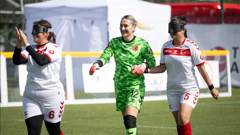 Helal olsun size: Namağlup, gol yemeden Avrupa şampiyonu olduk - Resim : 2