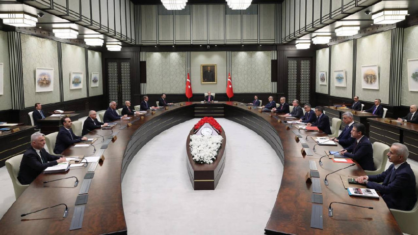 AKP'de dev revizyon mu geliyor? Değişecek bakanların isimleri sızdı - Resim : 3