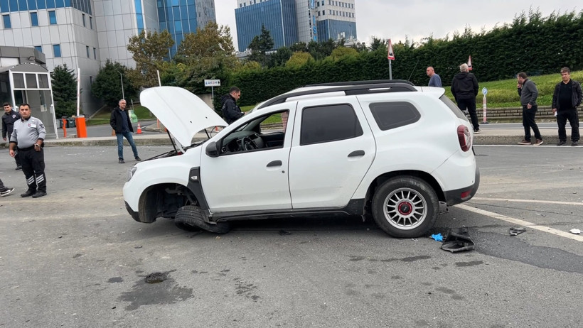 Kontrolden çıkan kamyon önüne geleni biçti - Resim : 1
