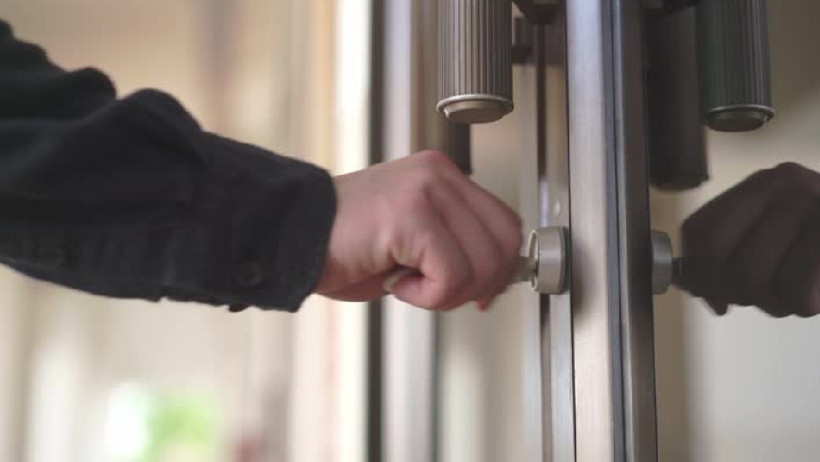 Hırsızlar evinizi hedef almış olabilir! Kapınızın çevresindeki işaretlere dikkat - Resim : 4