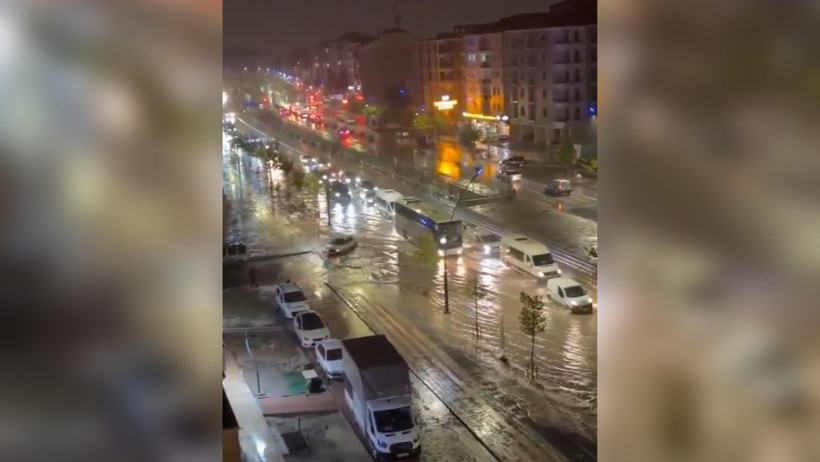 Şehri su basınca AKP'li başkana AKP'ye katılın çağrısı yapıldı - Resim : 4