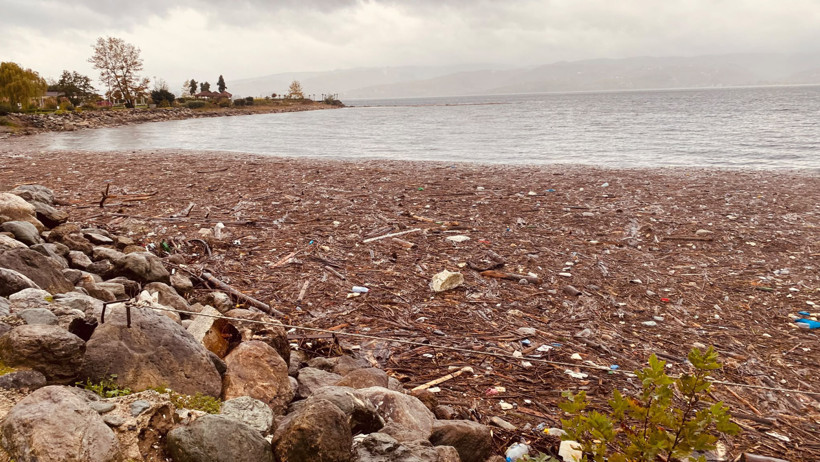 Sapanca sele teslim! 20 yıl sonra aynı manzara. Minarelerden uyarı anonsları yapılıyor - Resim : 18