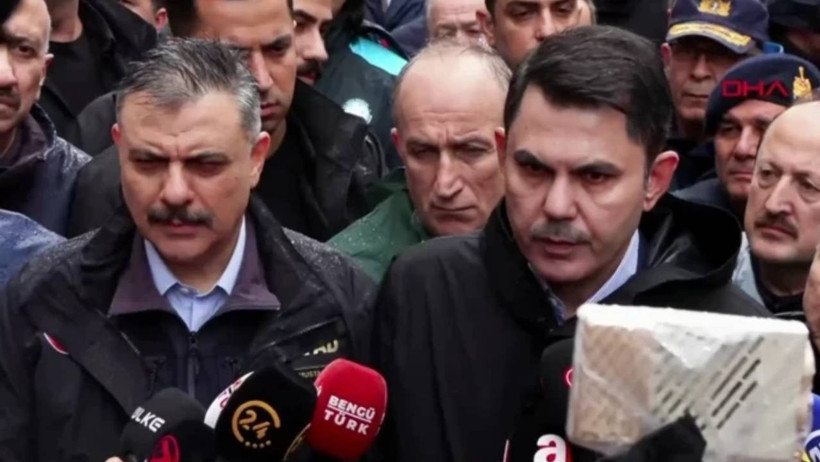 Bakan Kurum ve Çiftçi Ayazağa’da önemli açıklama yaptılar - Resim : 1