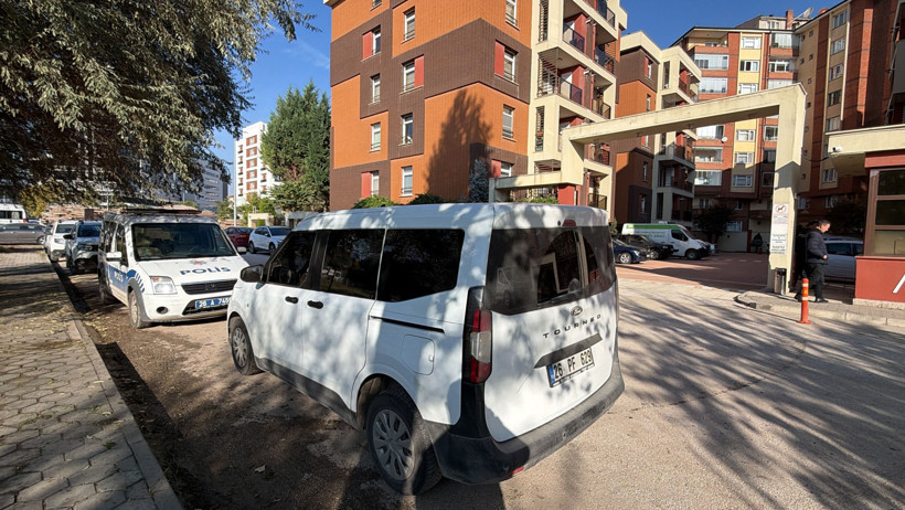 Öğretmenevi müdür yardımcısından haber alamadılar! Evinde ölü bulundu - Resim : 1