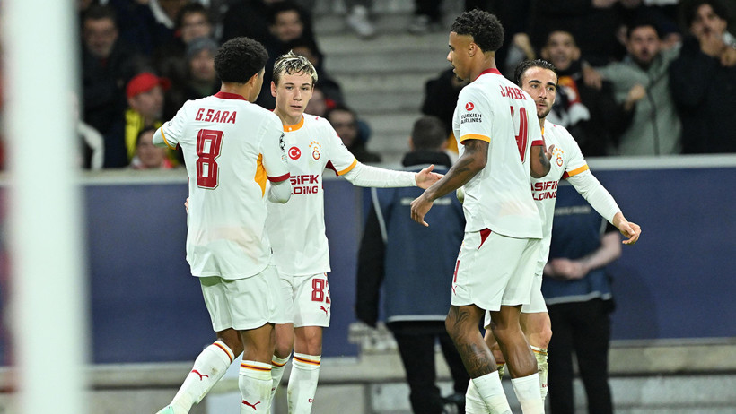 Galatasaray mı, Fenerbahçe mi önde? Maçlardaki koşu mesafesi ortaya çıktı - Resim : 2