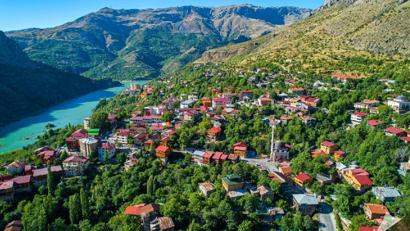 Şehir hayatından bıkanlar 29 ilçeye akın ediyor. Türkiye'nin her bölgesinden var - Resim : 16