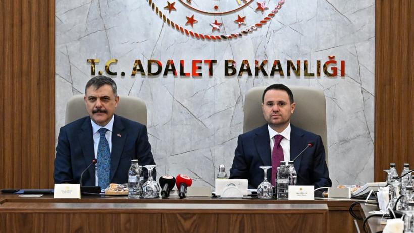 Bakan Akın Gürlek dolandırıcıların para trafiğini anlık yakalayacak sistemi açıkladı - Resim : 1