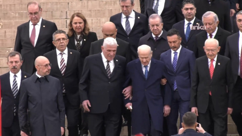 İYİ Parti'de Bah&ccedil;eli krizi. Dervişoğlu, 'Kabul etmiyorum' diyen Erhan Usta'ya yanıt verdi. Bah&ccedil;eli ile kol kola girmesine 'kabul etmiyorum' demişti - Resim : 3