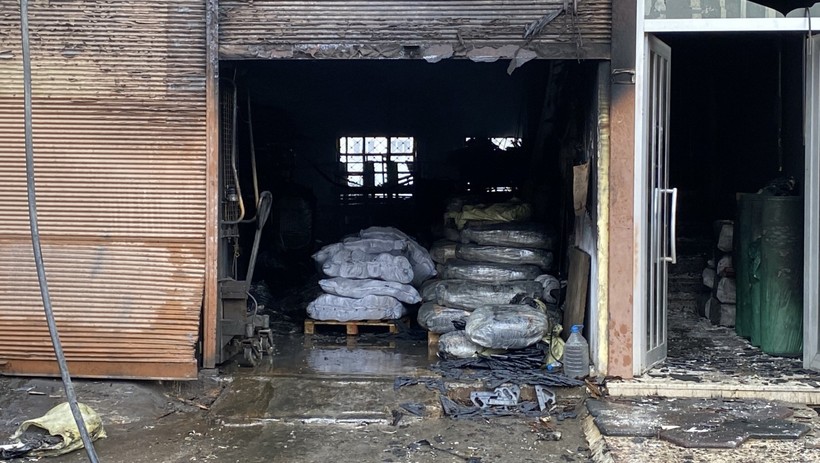 Sanayi bölgesi alev aldı: Bir gecede iki yangın - Resim : 2